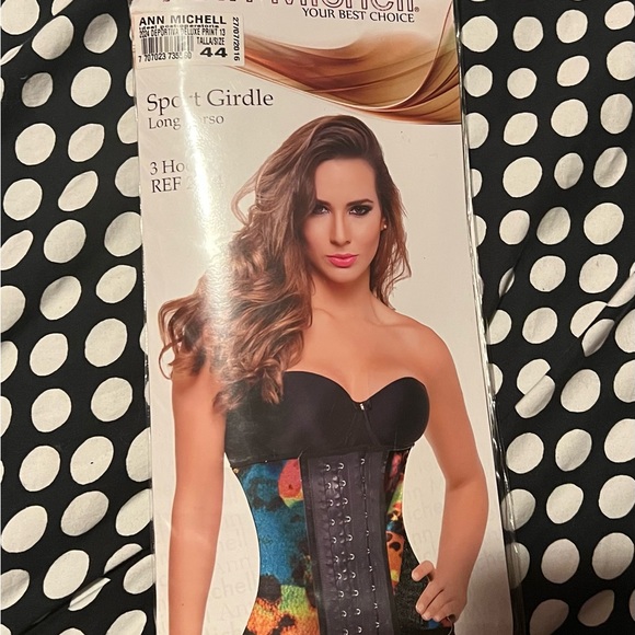 Ann Michell Long Torso 3 Hook Latex Waist Trainer - Picture 4 of 5